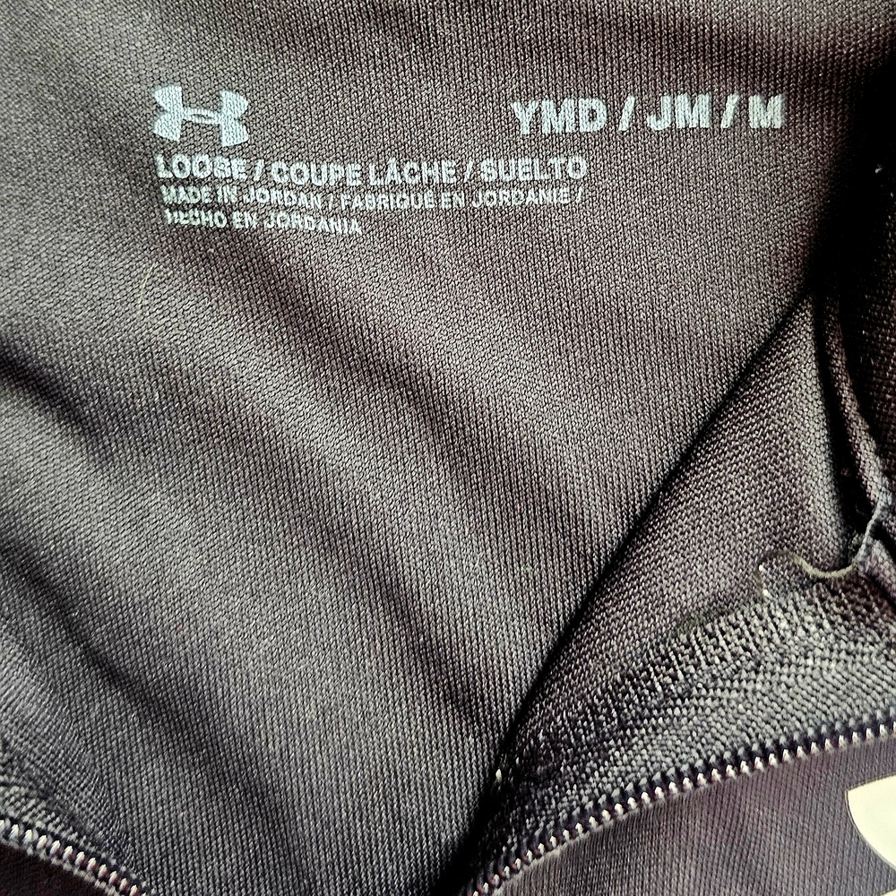 Under Armour Kids' Heatgear (3) Long Sleeve Shirts - Picture 4 of 5